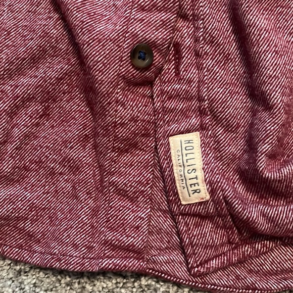 Hollister Button Up - Picture 3 of 5